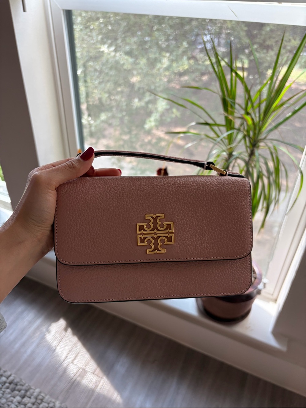 Tory Burch Dusty Pink Leather Shoulder Bag with Gold Logo